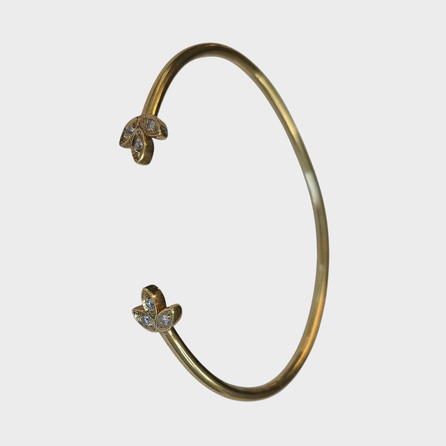 Pulsera Oro con Diamantes Flor del Oriente