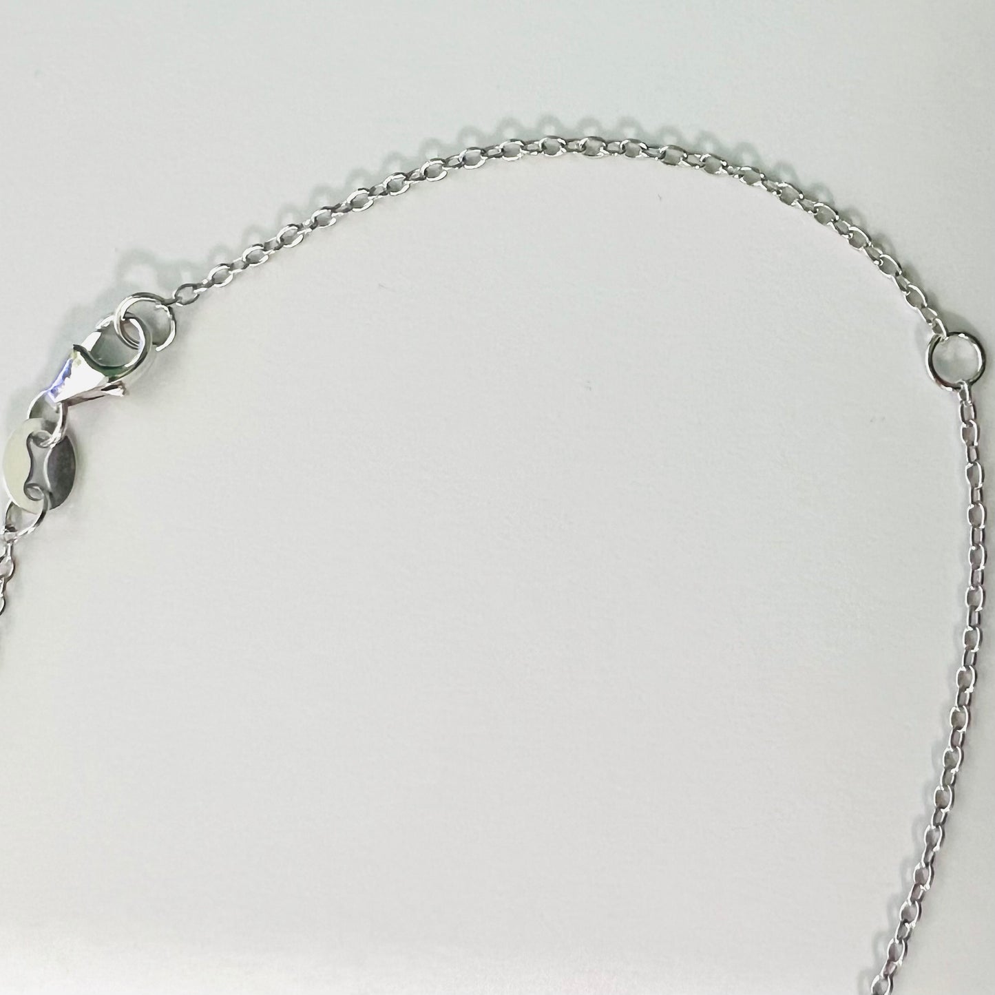 Collar en plata punto de luz Moissanita