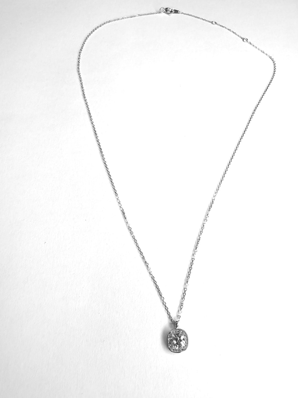 Collar Plata 925 Gran Punto de luz y Zirconias