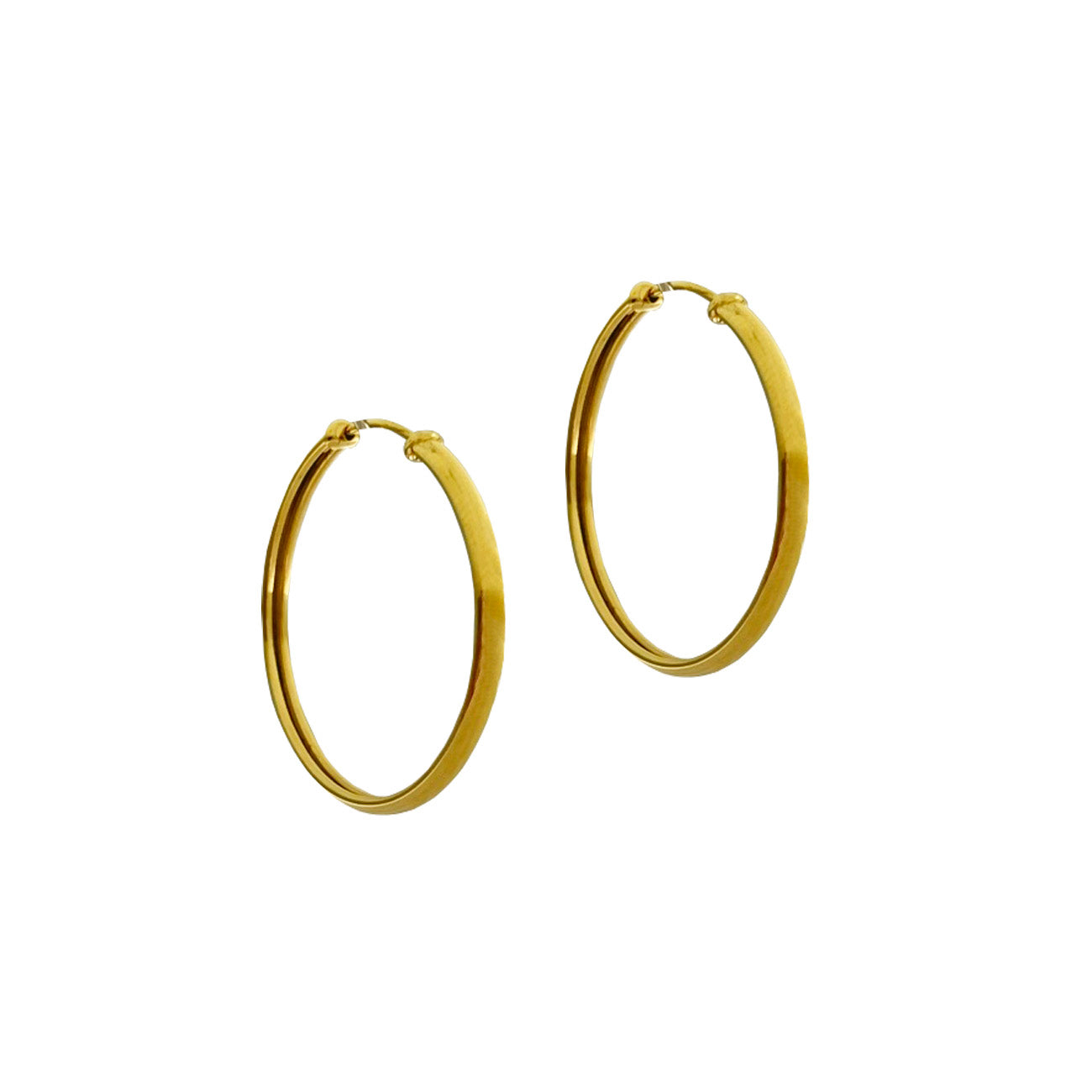 Aros argollas en oro amarillo