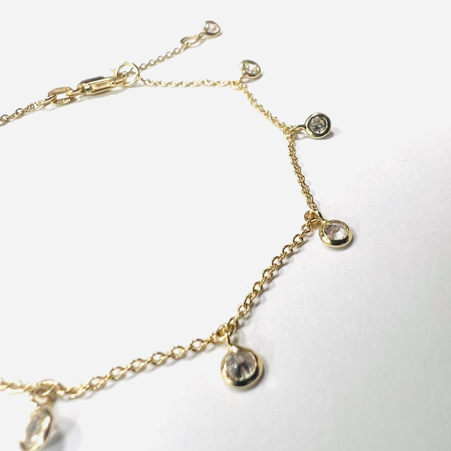 Pulsera Oro 18 kilates circulos zirconitas