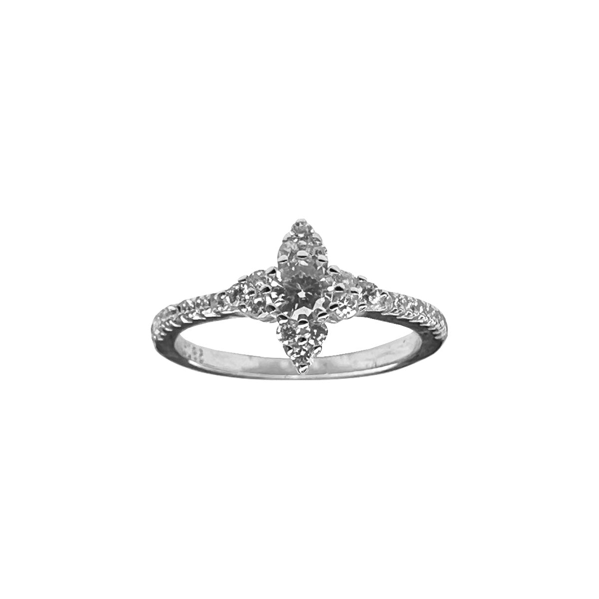 Anillos en plata con zircones