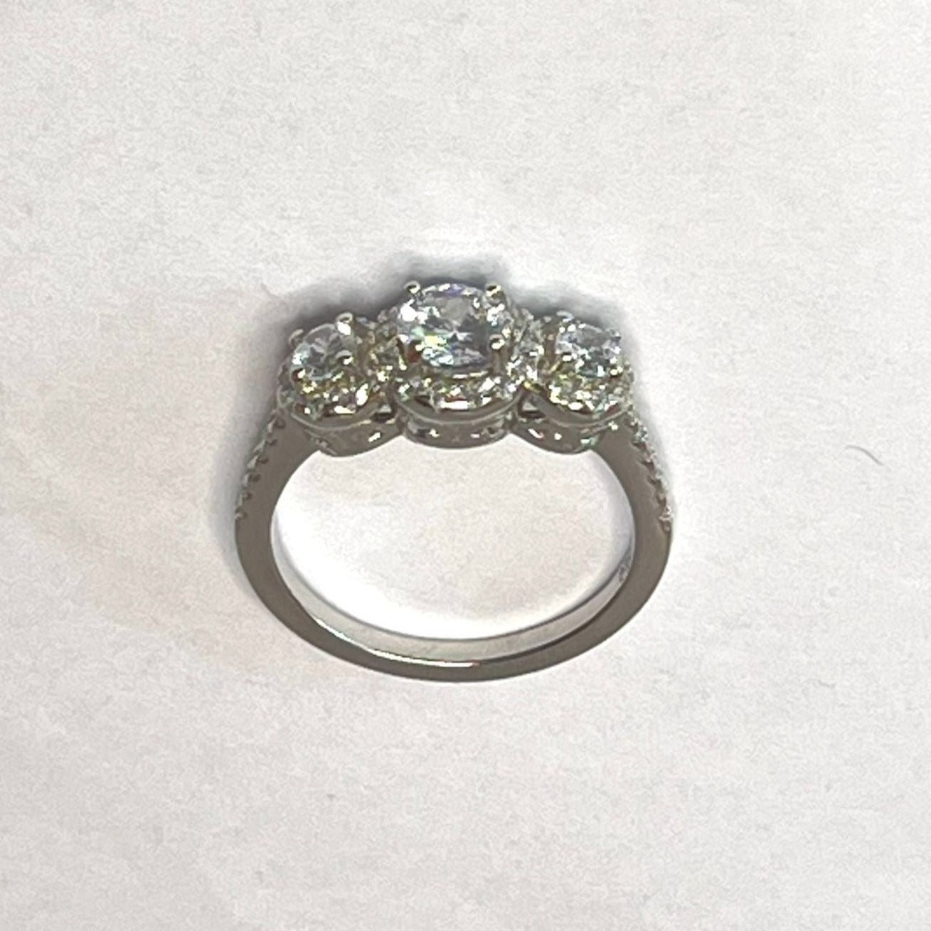 Anillo en plata tricillo pave
