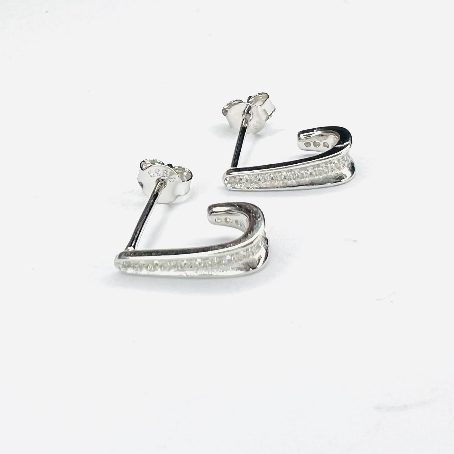 Aro plata zirconia blanca tipo gota 12 mm