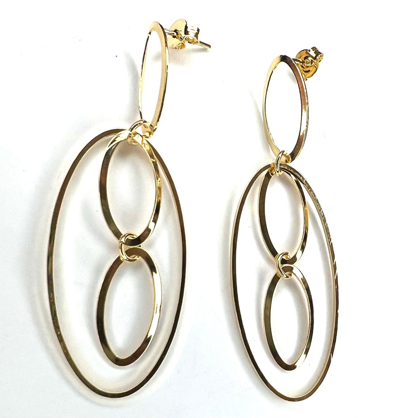Aros bañados en oro 4 ovalos colgantes largos