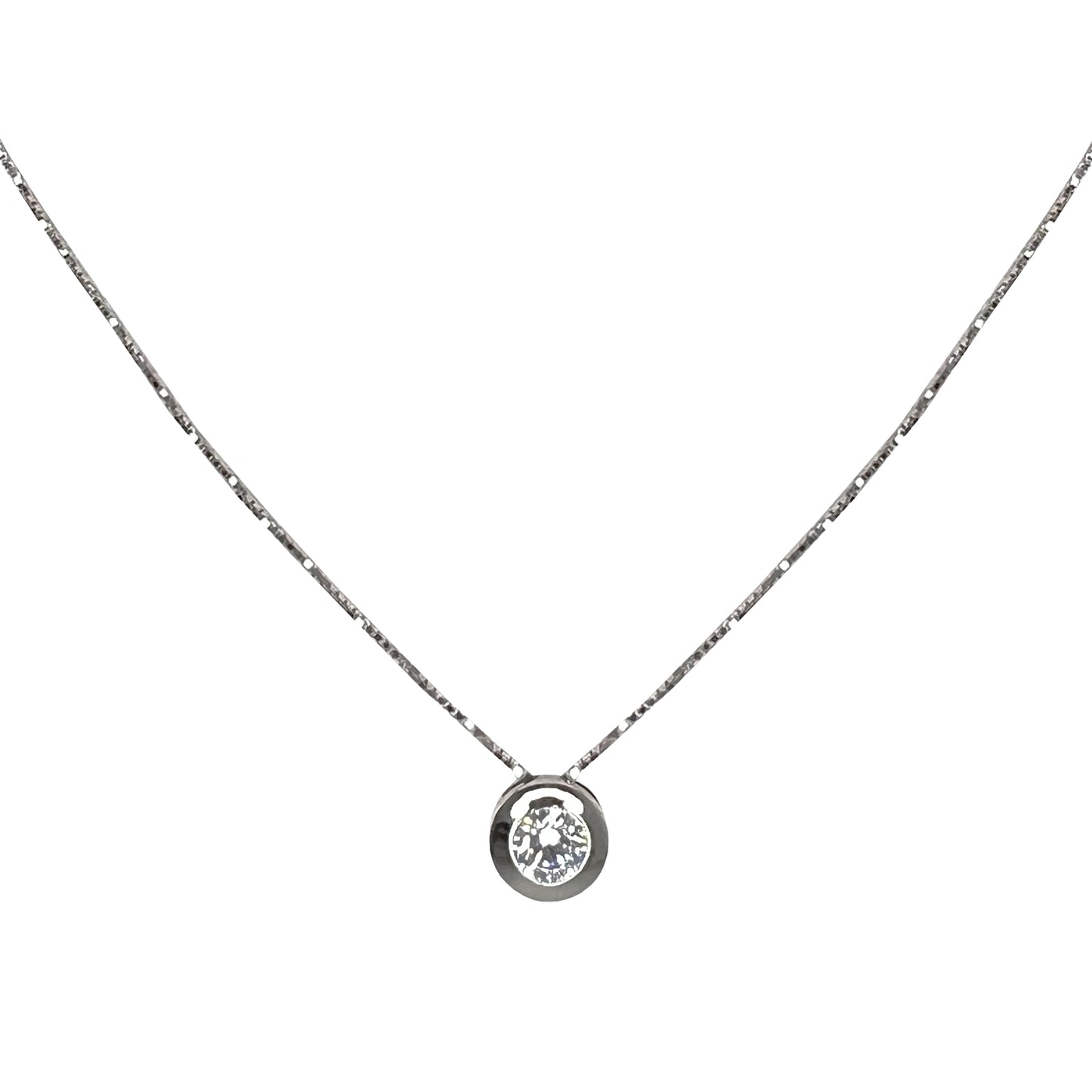 Collar en oro blanco