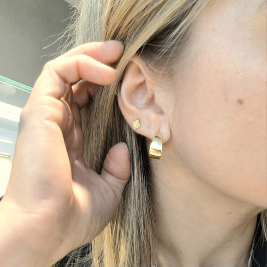 Aro Oro 18 kilates Media Argolla