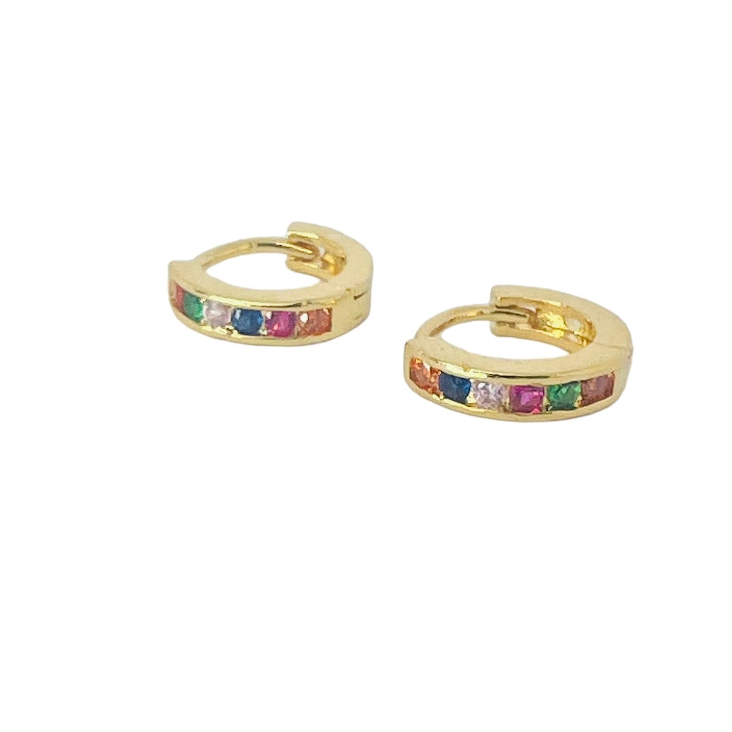 Aros argolla baño oro y circones de colores