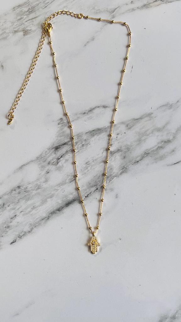 Collar de bolitas baño de oro mano de Fatima
