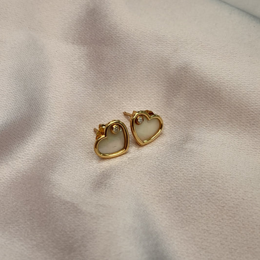 Aros corazón mediano Oro amarillo, diamante y madreperla