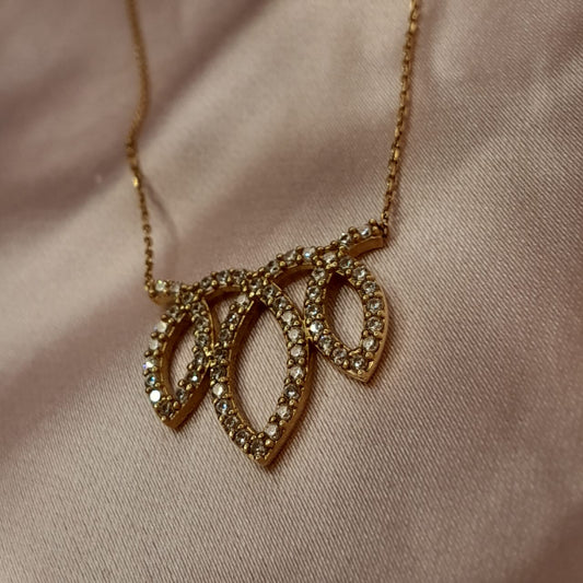 Collar oro amarillo corona