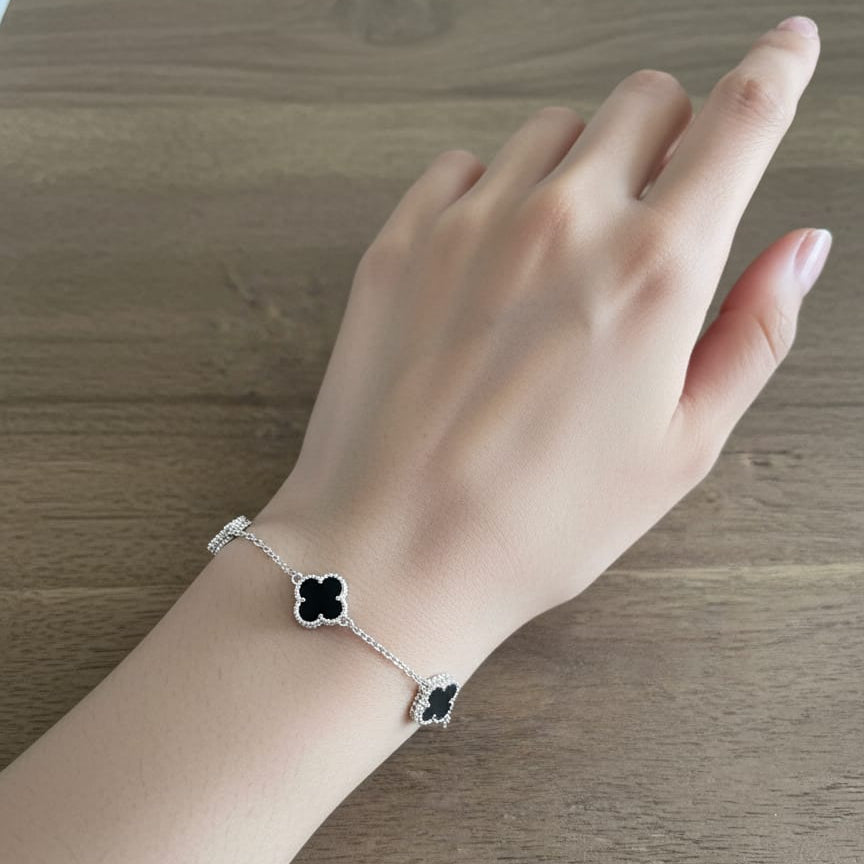 Pulsera Trébol cuatro hojas Negro