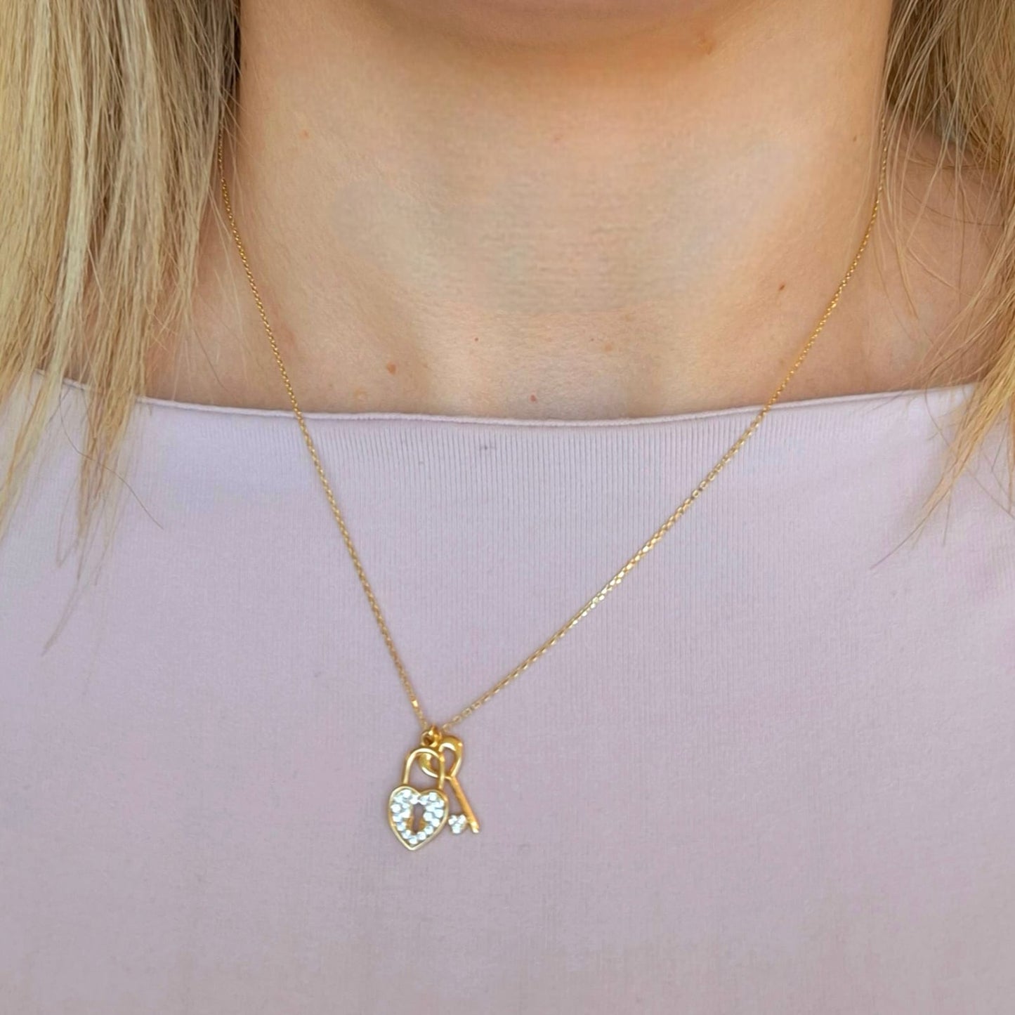 Collar Oro Llave y Corazon
