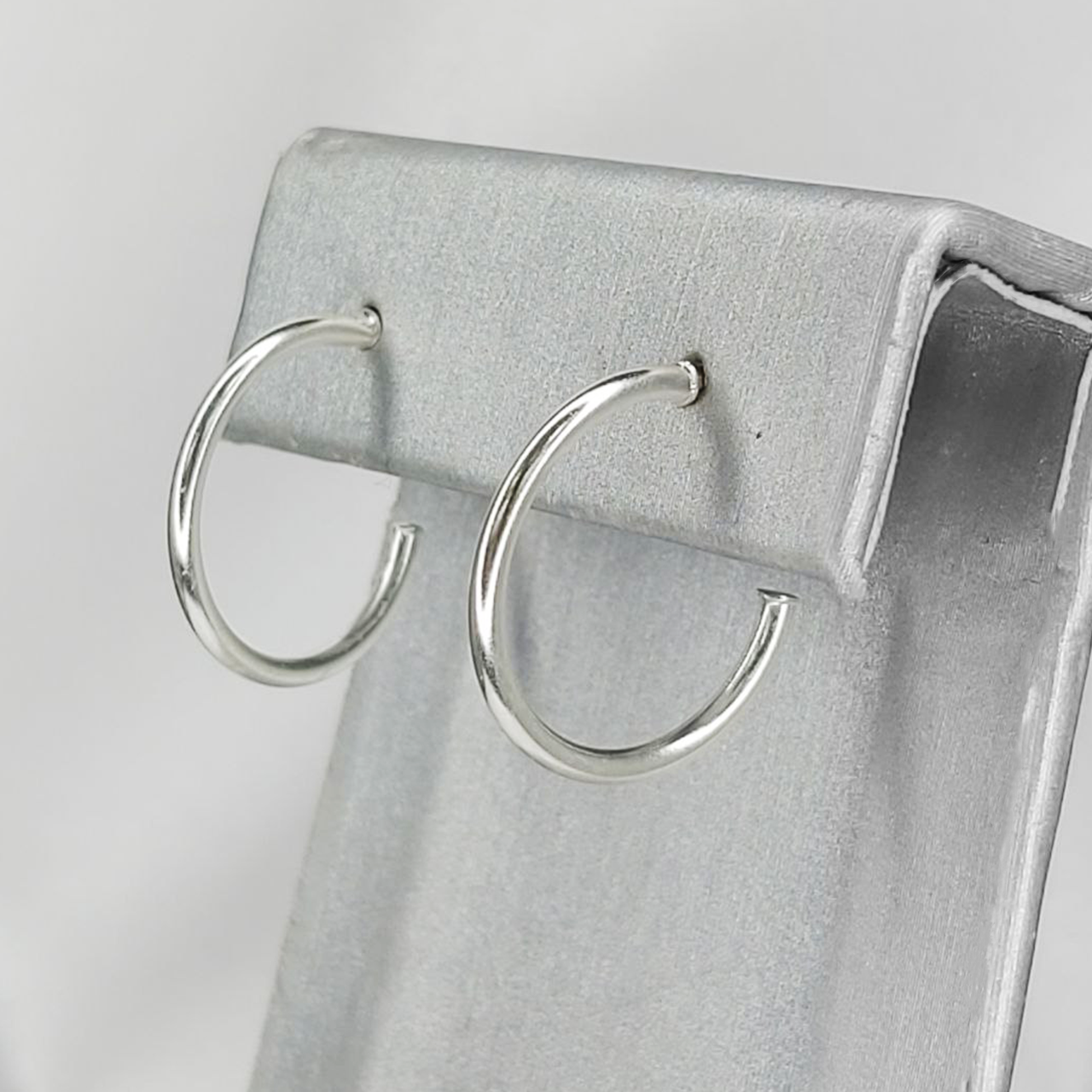 Aros argollas finas en plata