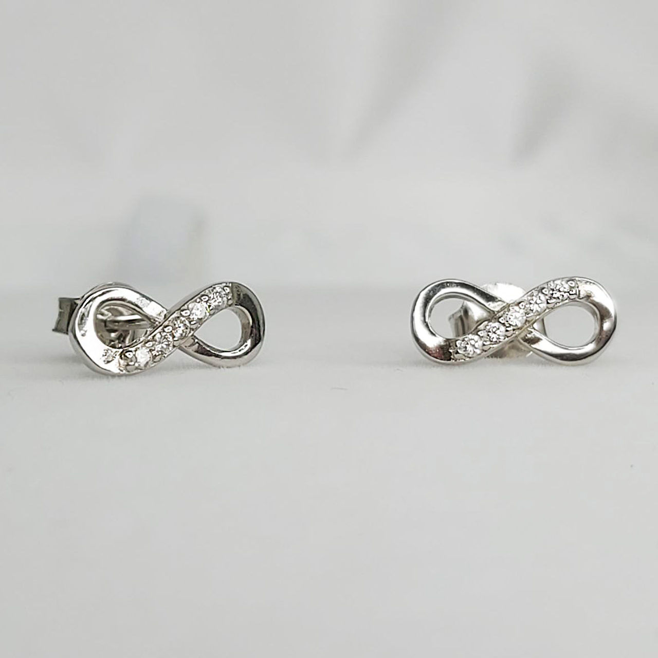Aros infinito en Plata
