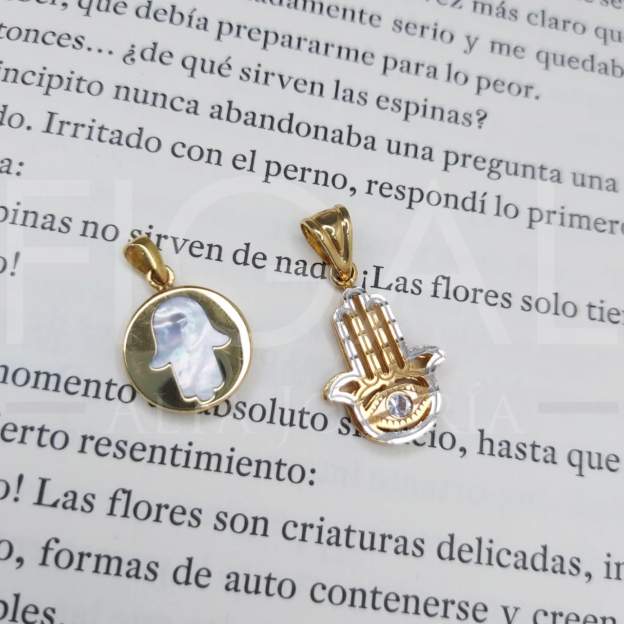 Colgante mano de fatima en oro