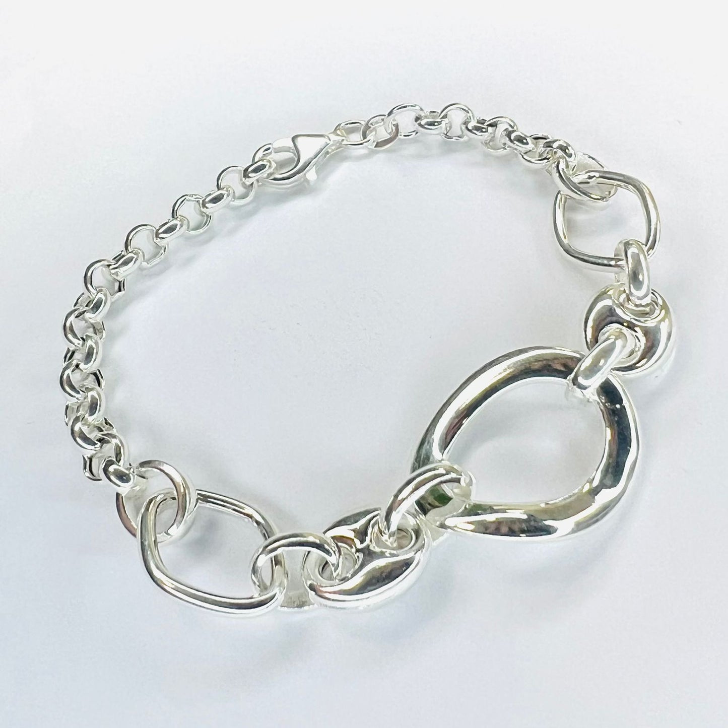 Pulsera plata 925  eslabon central grande