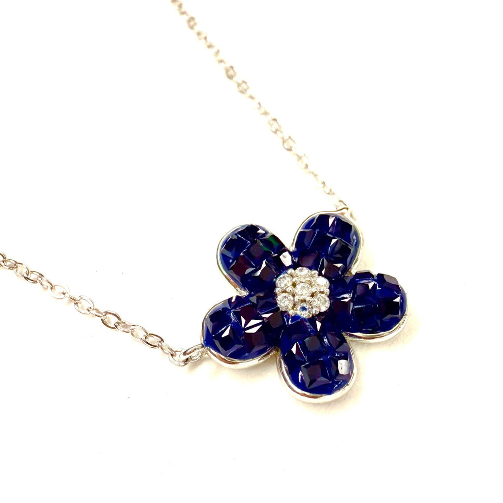 Collar flor azul marino