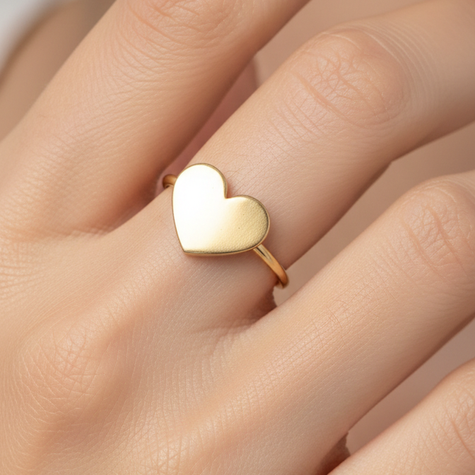 Anillo Corazón Liso - Oro Amarillo