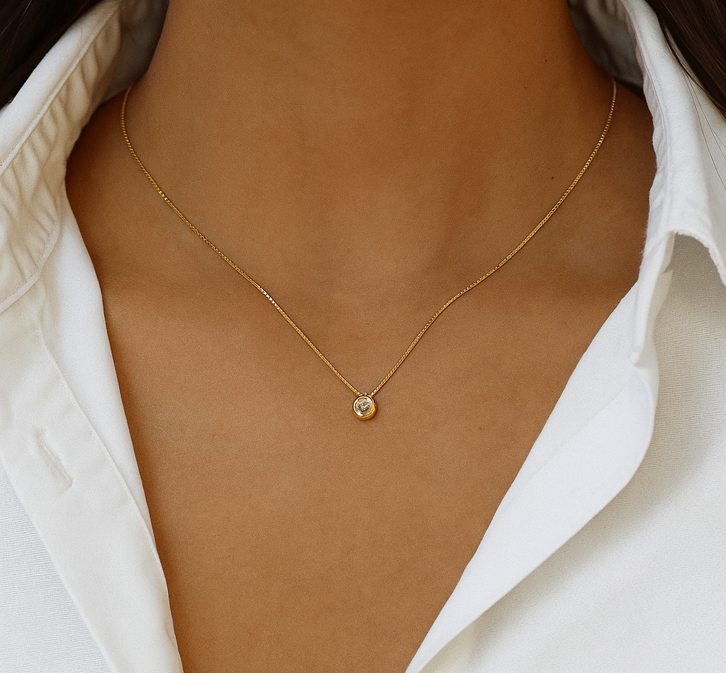 Collar Oro Amarillo Punto de Luz con Diamantes - Collar Oro 18K