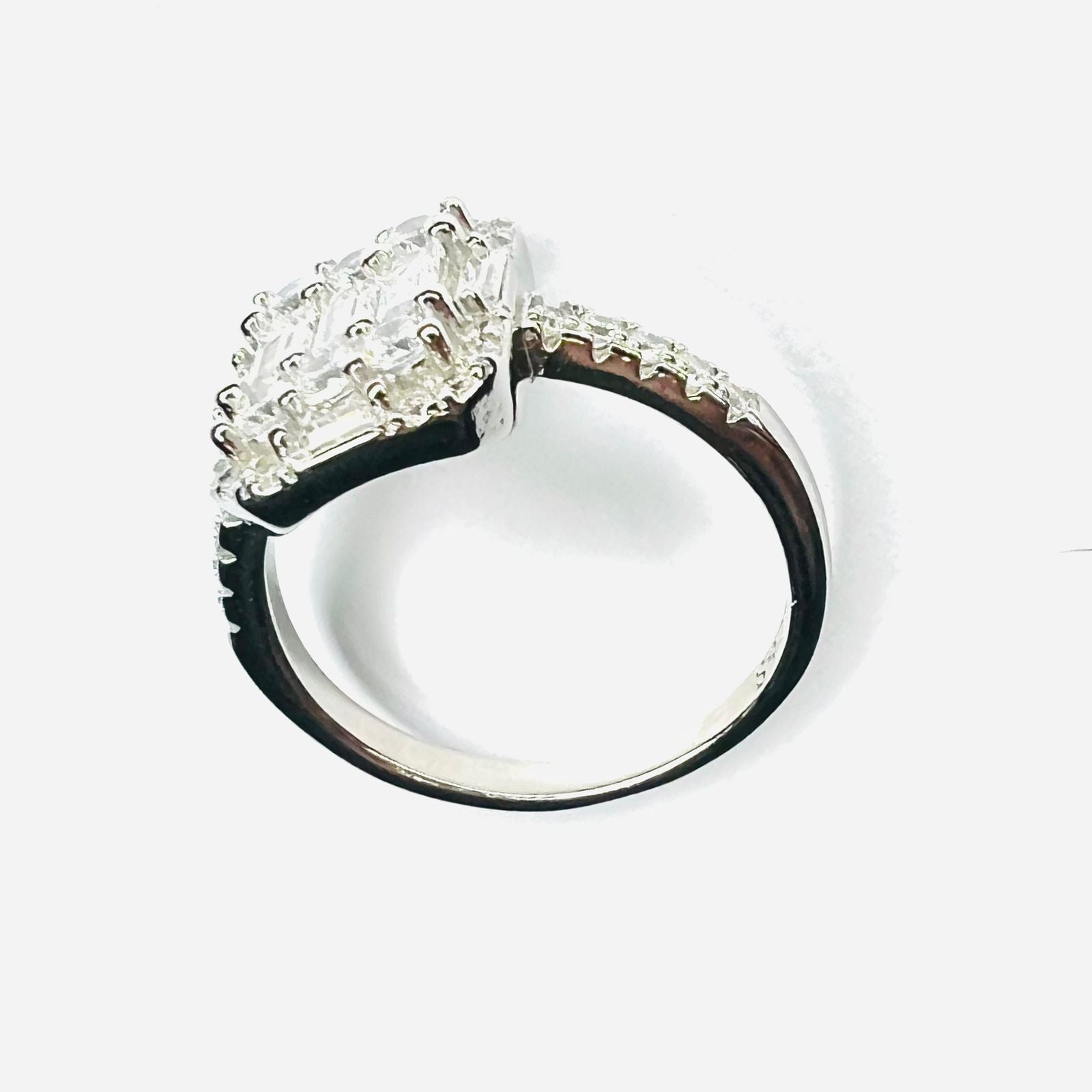 Anillo vintage cuadrado