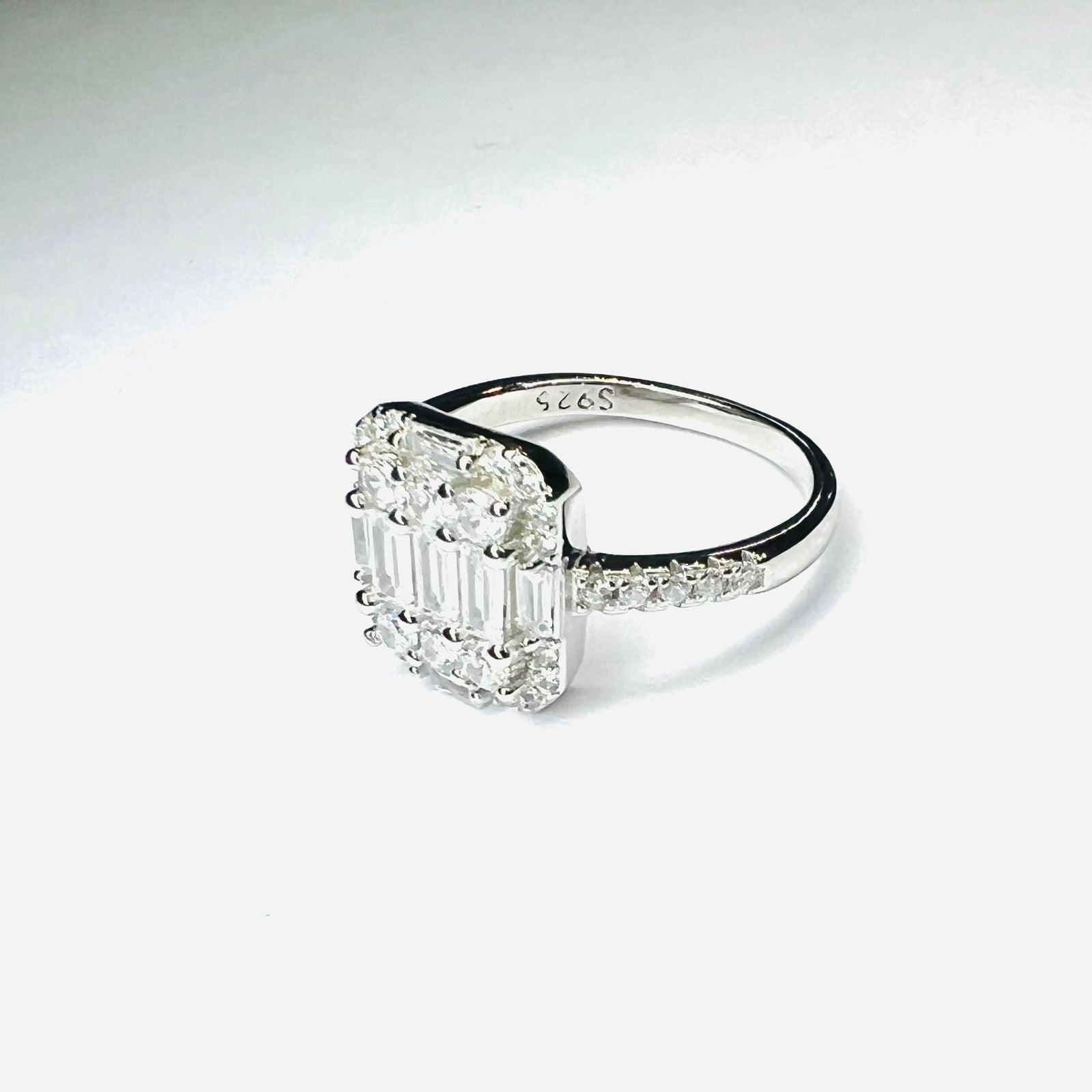 Anillo vintage cuadrado