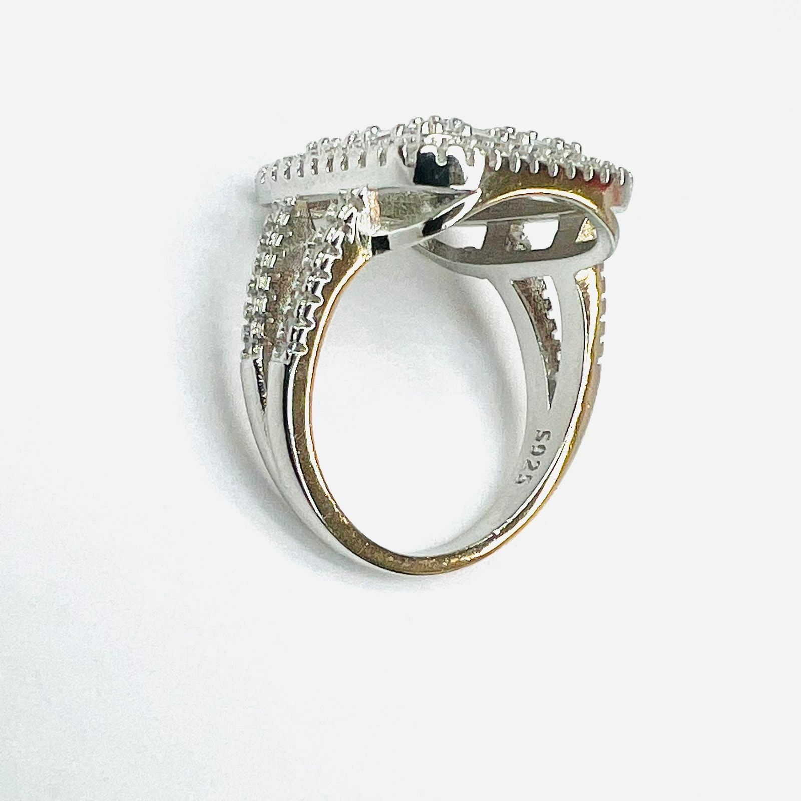 Anillo vintage escalados
