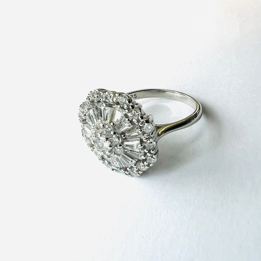 Anillo vintage abanico