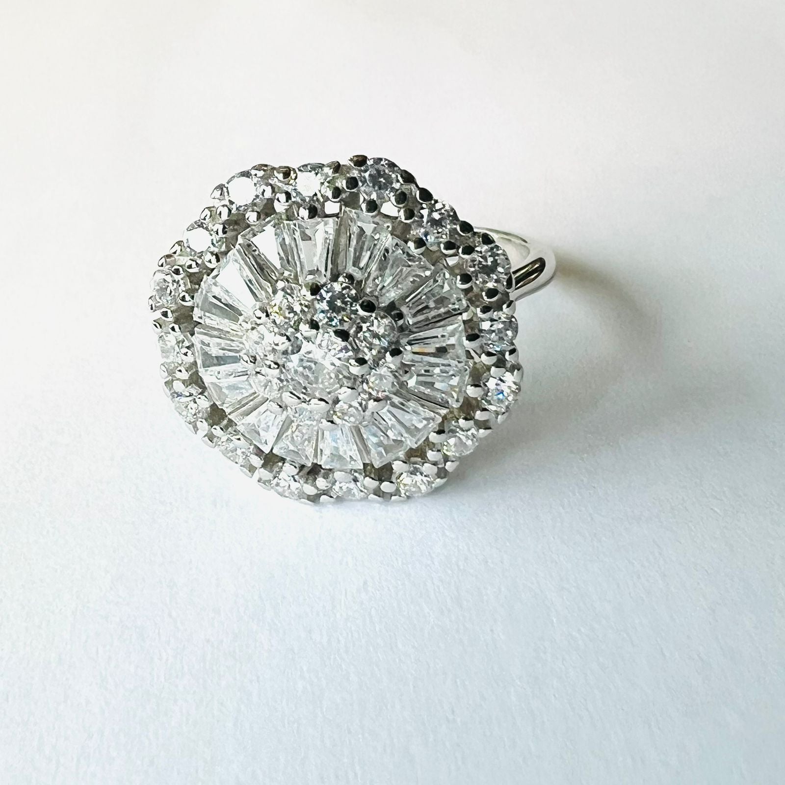 Anillo vintage abanico