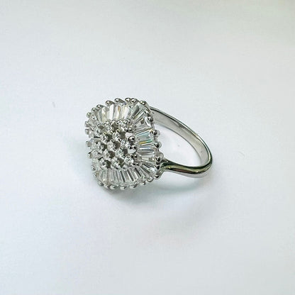 Anillo plata 925, Vintage,  Rombo , rodeada por baguette