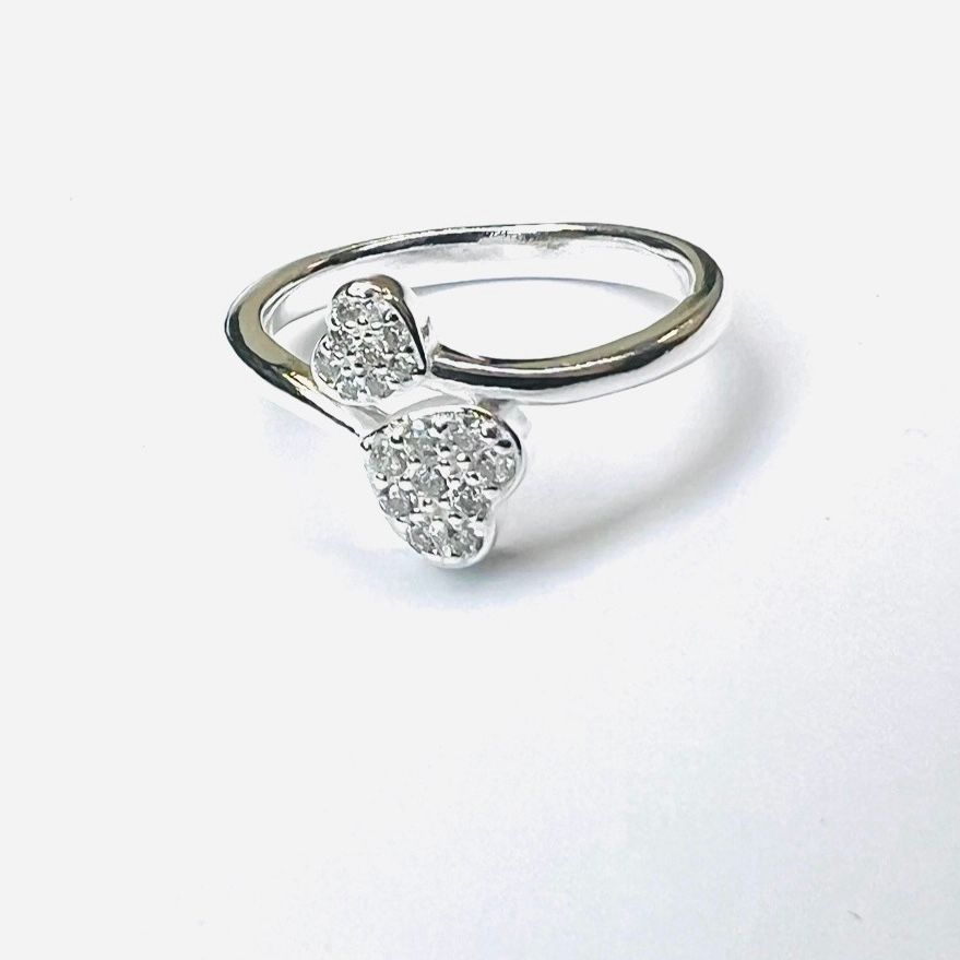 Anillo dos corazones
