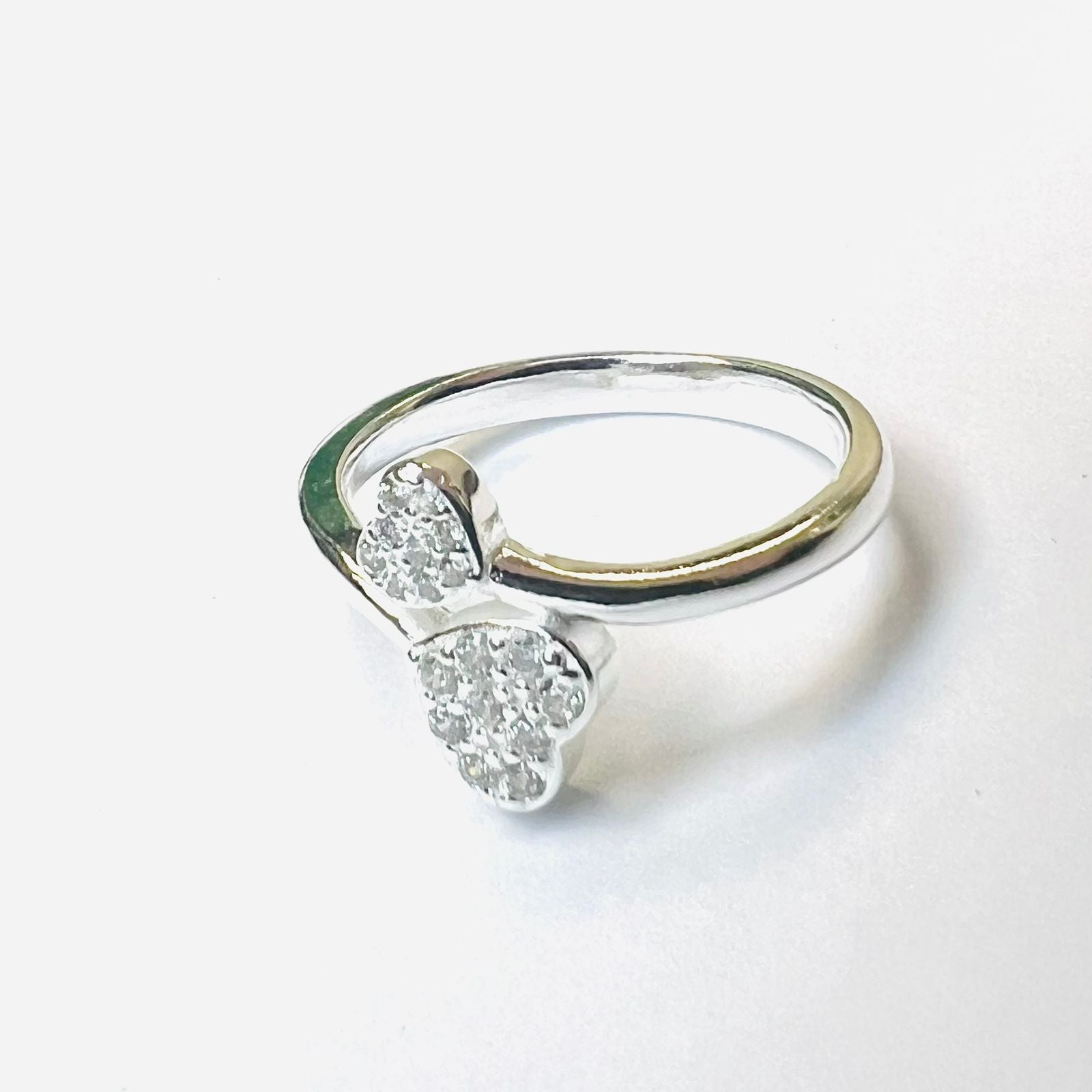 Anillo dos corazones