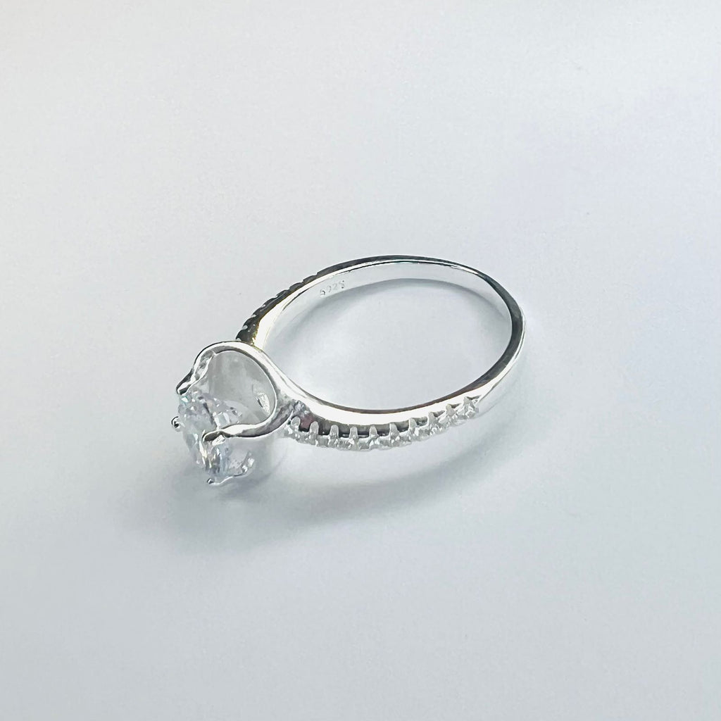 Anillo solitario aire