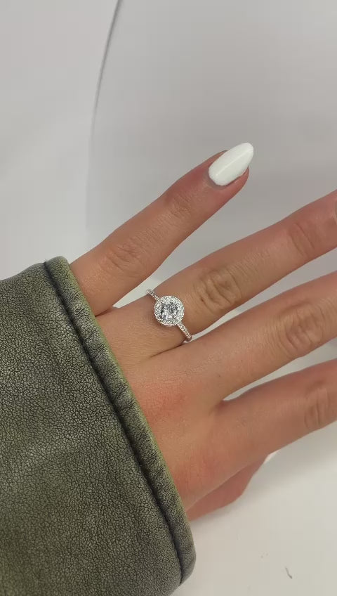 Anillo solitario redondo