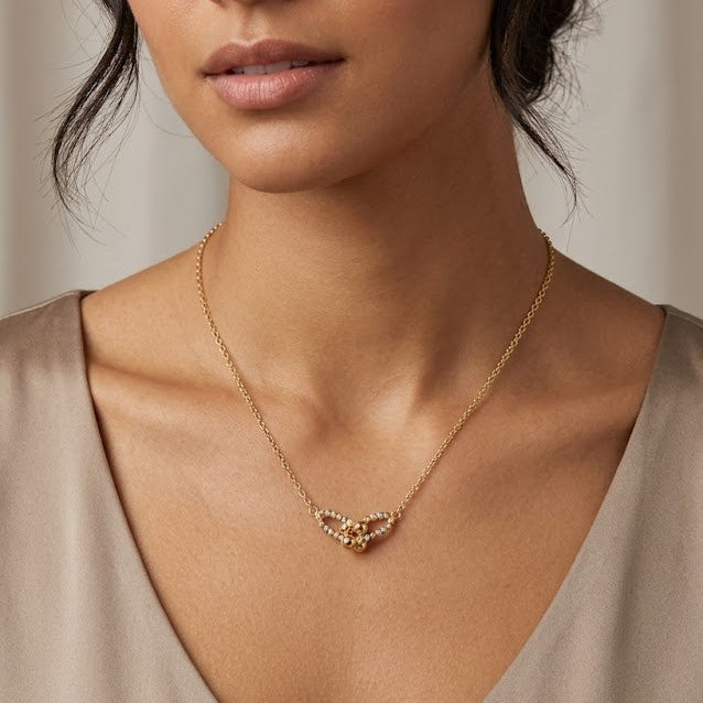 Collar Trio Radiante - Colgante Oro 18K