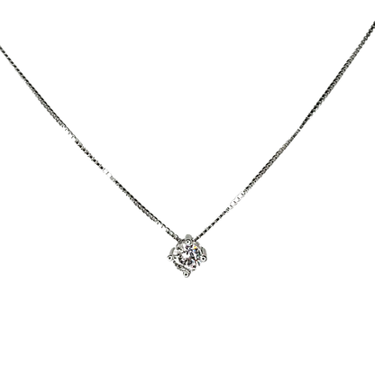 Collar en plata con grifa